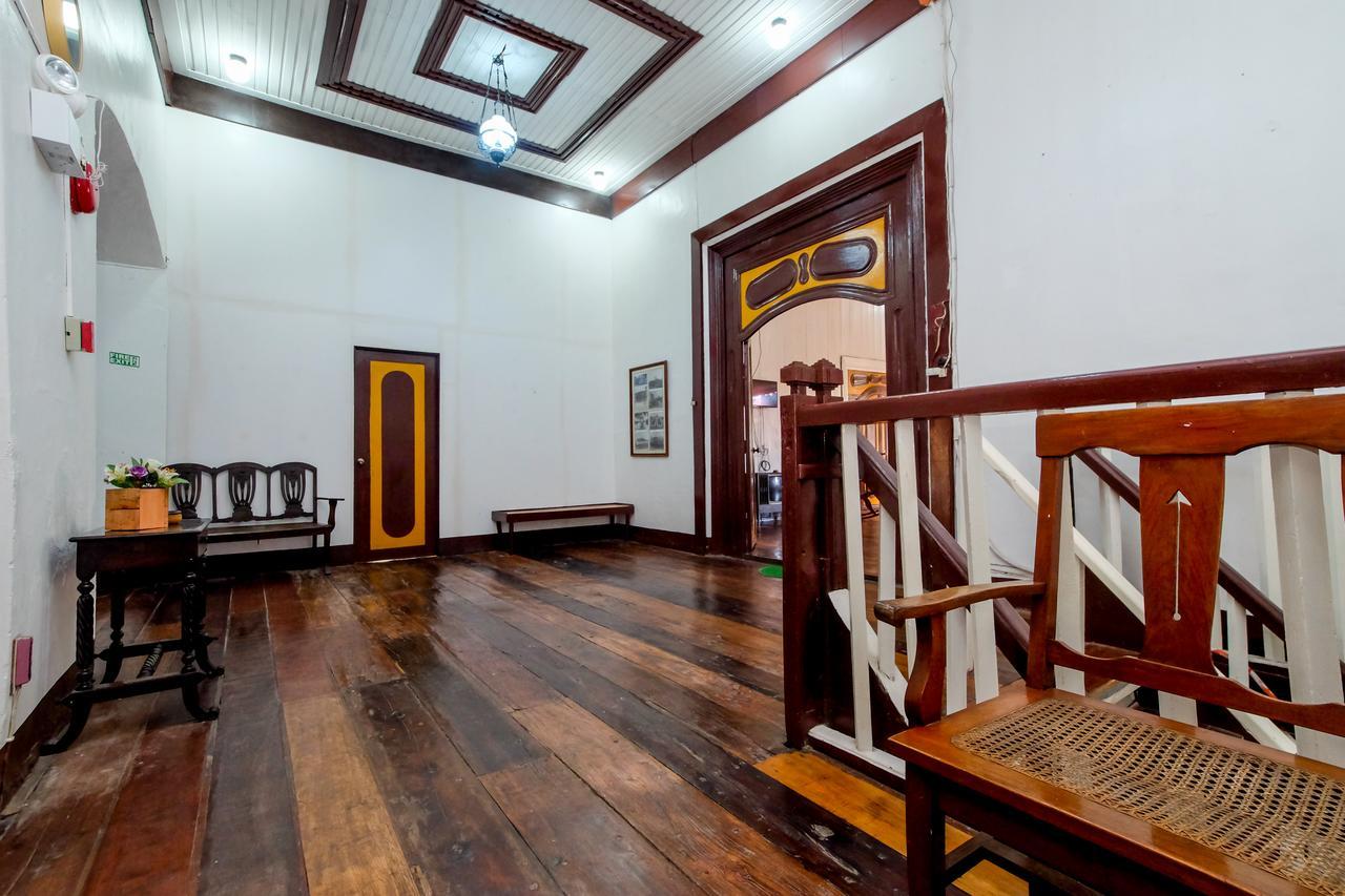 ZEN Rooms Calle Crisologo Vigan Esterno foto