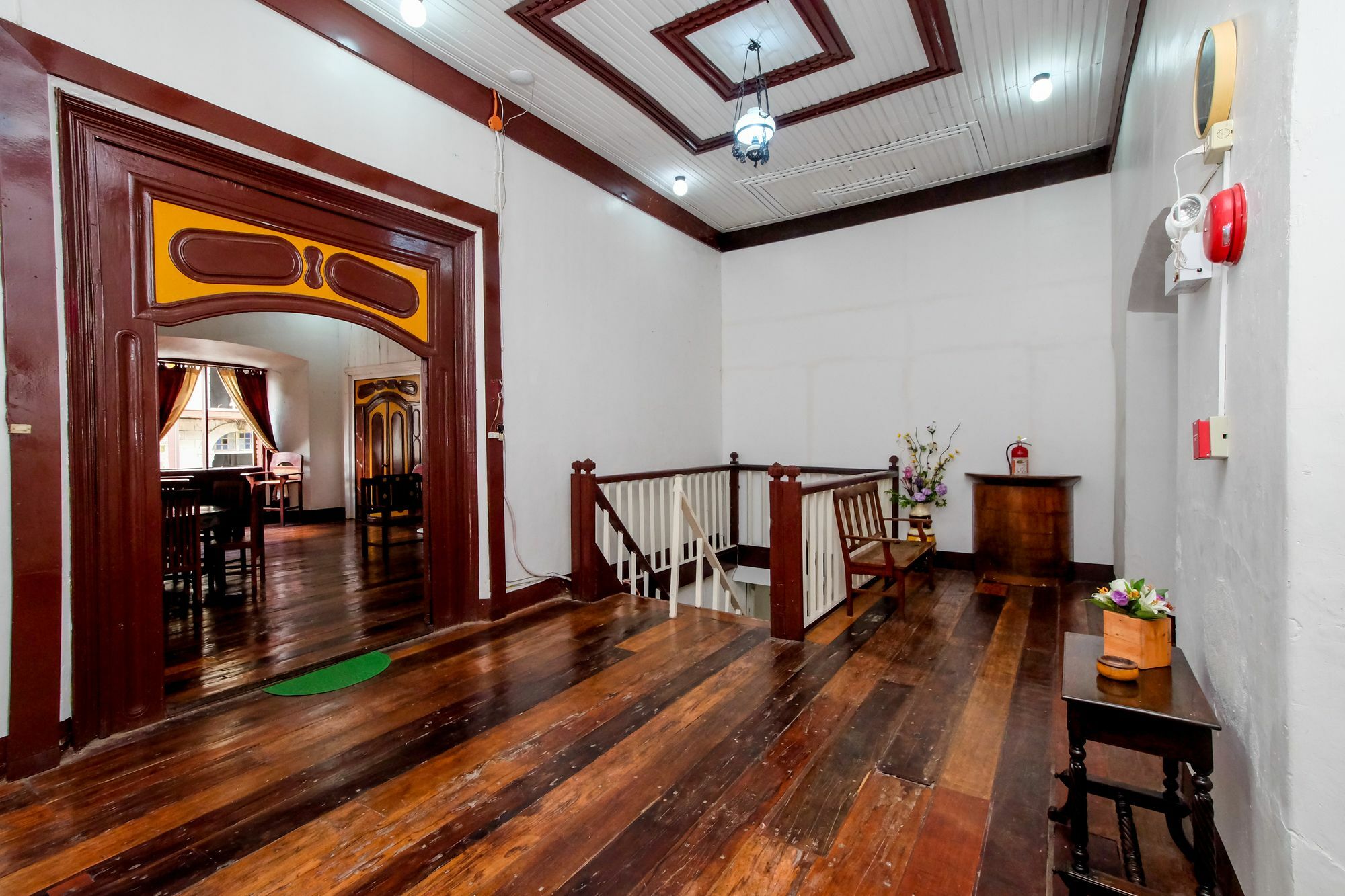 ZEN Rooms Calle Crisologo Vigan Esterno foto